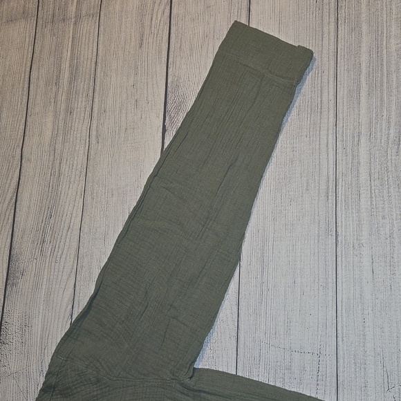 Caslon Gauze Funnel Neck Cotton Blend Long Sleeve Top Green Size L NWOT - Picture 8 of 11
